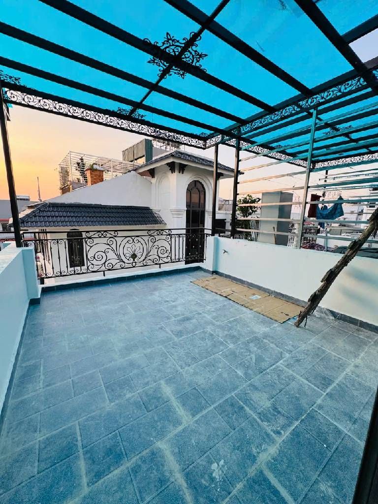 NHÀ MỚI 7 TẦNG,THANG MÁY, NỘI THẤT ĐẸP - PHÚ THƯỢNG,TÂY HỒ -Ô TÔ VÀO NHÀ-GIÁ 13 TỶ.